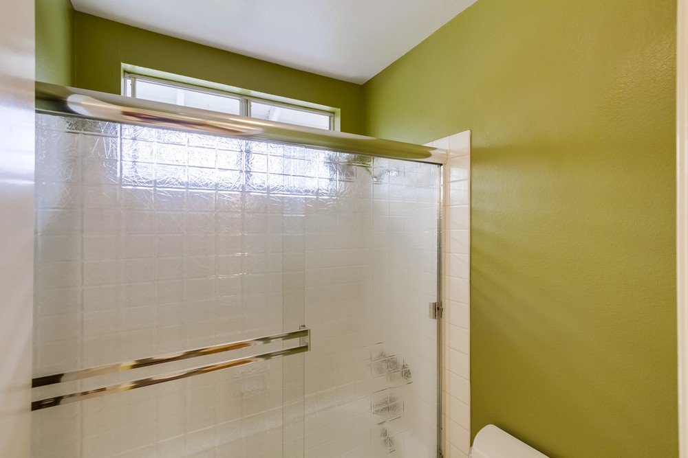Virtual tour photo 26 of 35 for 13597 Tiverton Rd