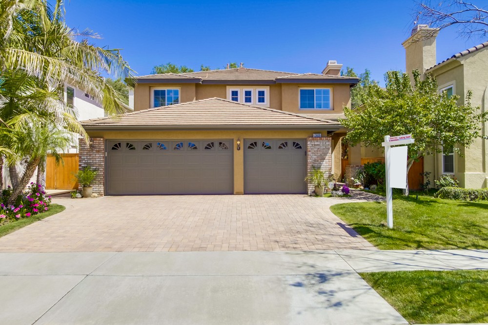 Virtual tour photo 3 of 75 for 13609 Grosse Point