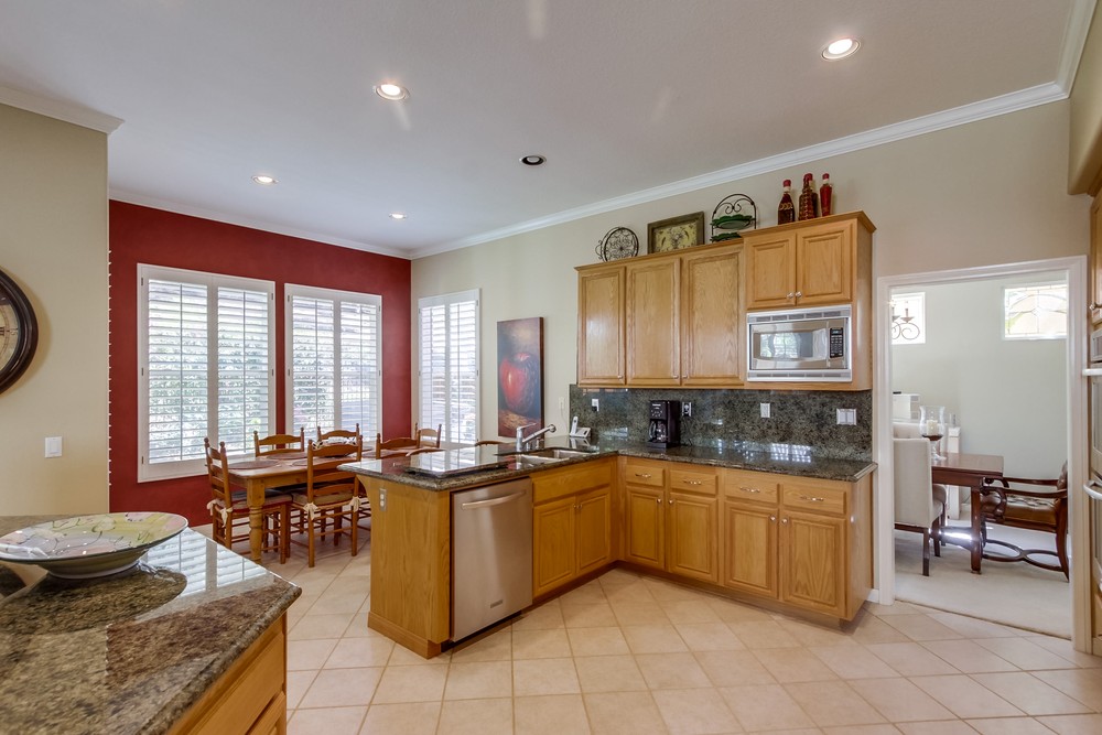 Virtual tour photo 26 of 75 for 13609 Grosse Point
