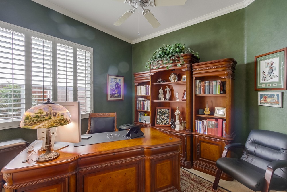 Virtual tour photo 32 of 75 for 13609 Grosse Point