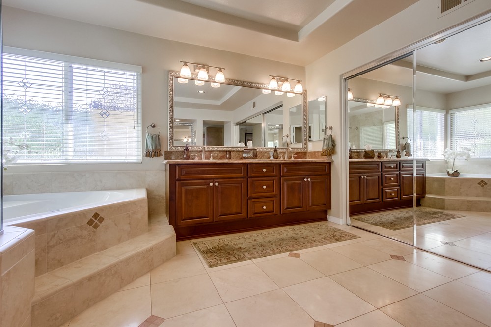 Virtual tour photo 48 of 75 for 13609 Grosse Point