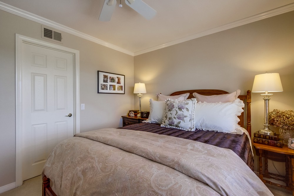 Virtual tour photo 58 of 75 for 13609 Grosse Point