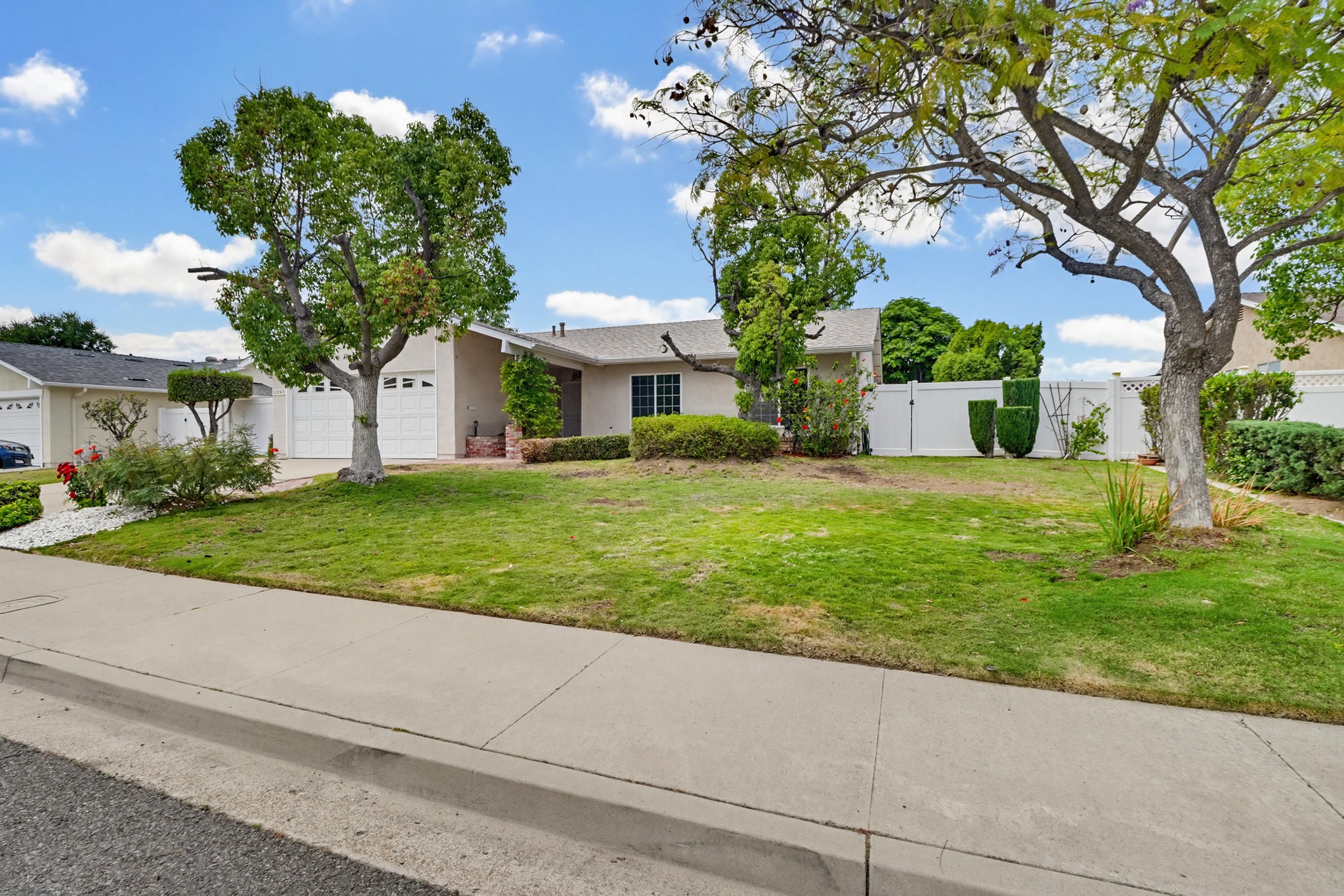 Virtual tour photo 3 of 63 for 1362 Saddleview Ct
