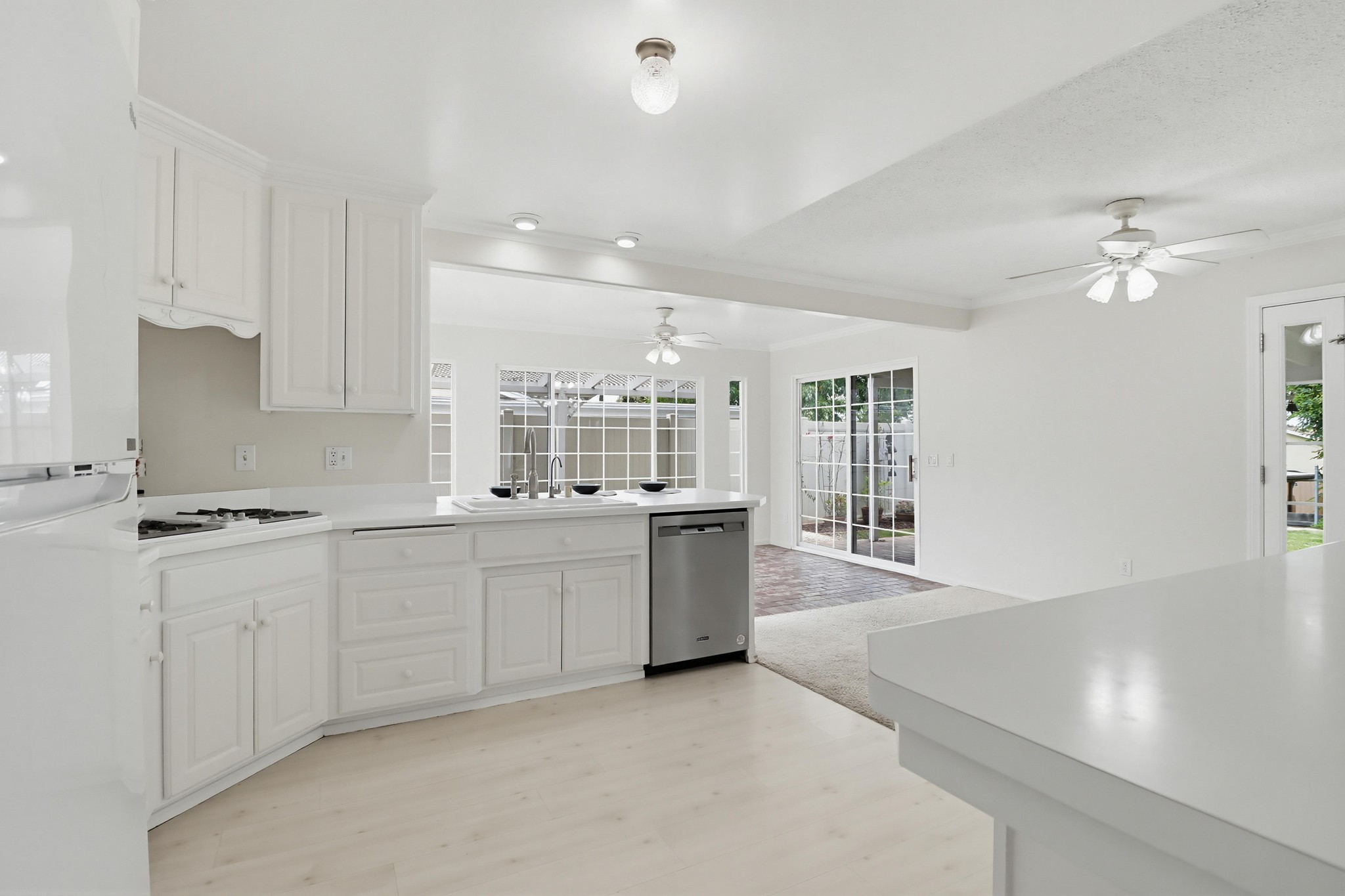 Virtual tour photo 23 of 63 for 1362 Saddleview Ct