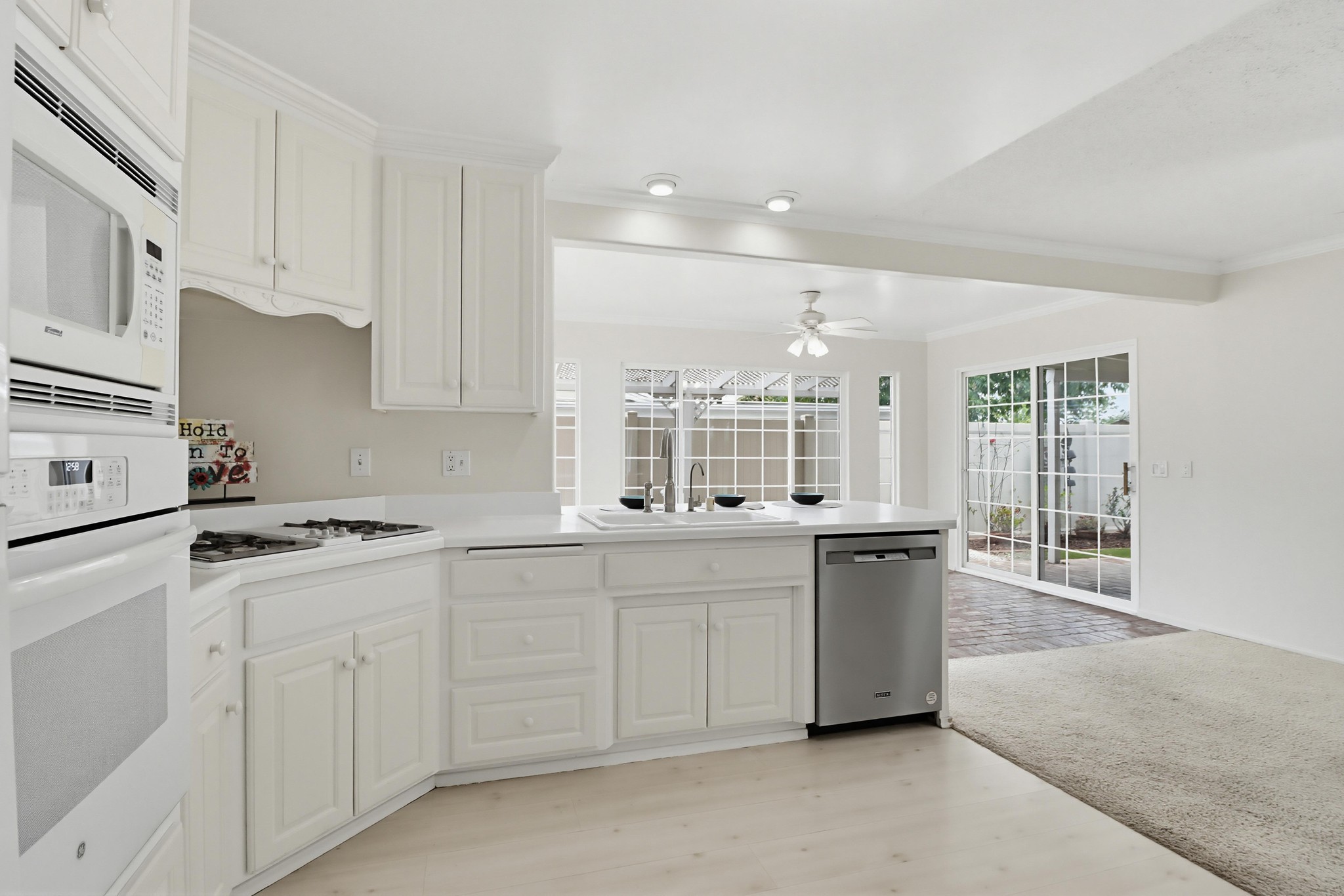 Virtual tour photo 24 of 63 for 1362 Saddleview Ct