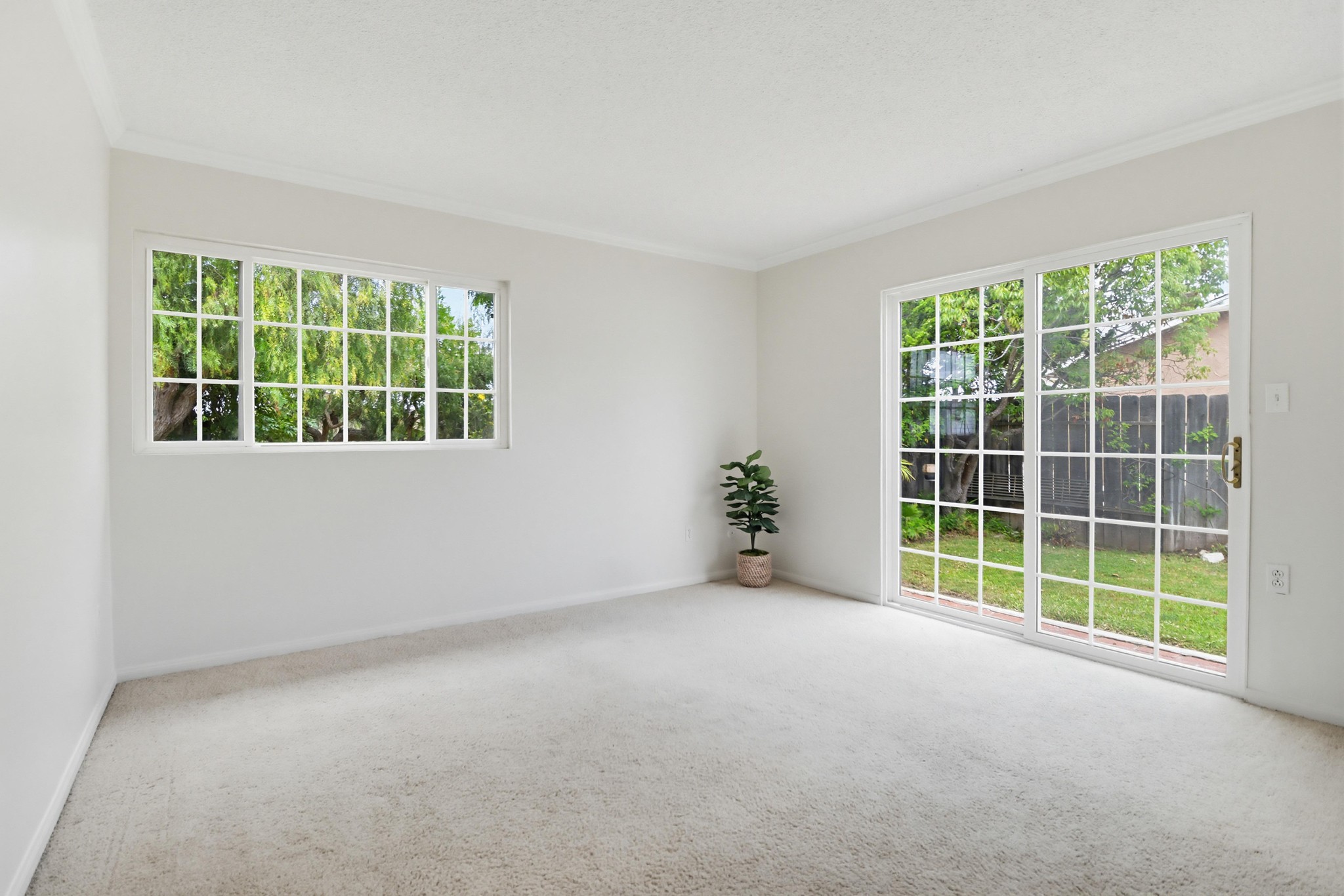Virtual tour photo 33 of 63 for 1362 Saddleview Ct