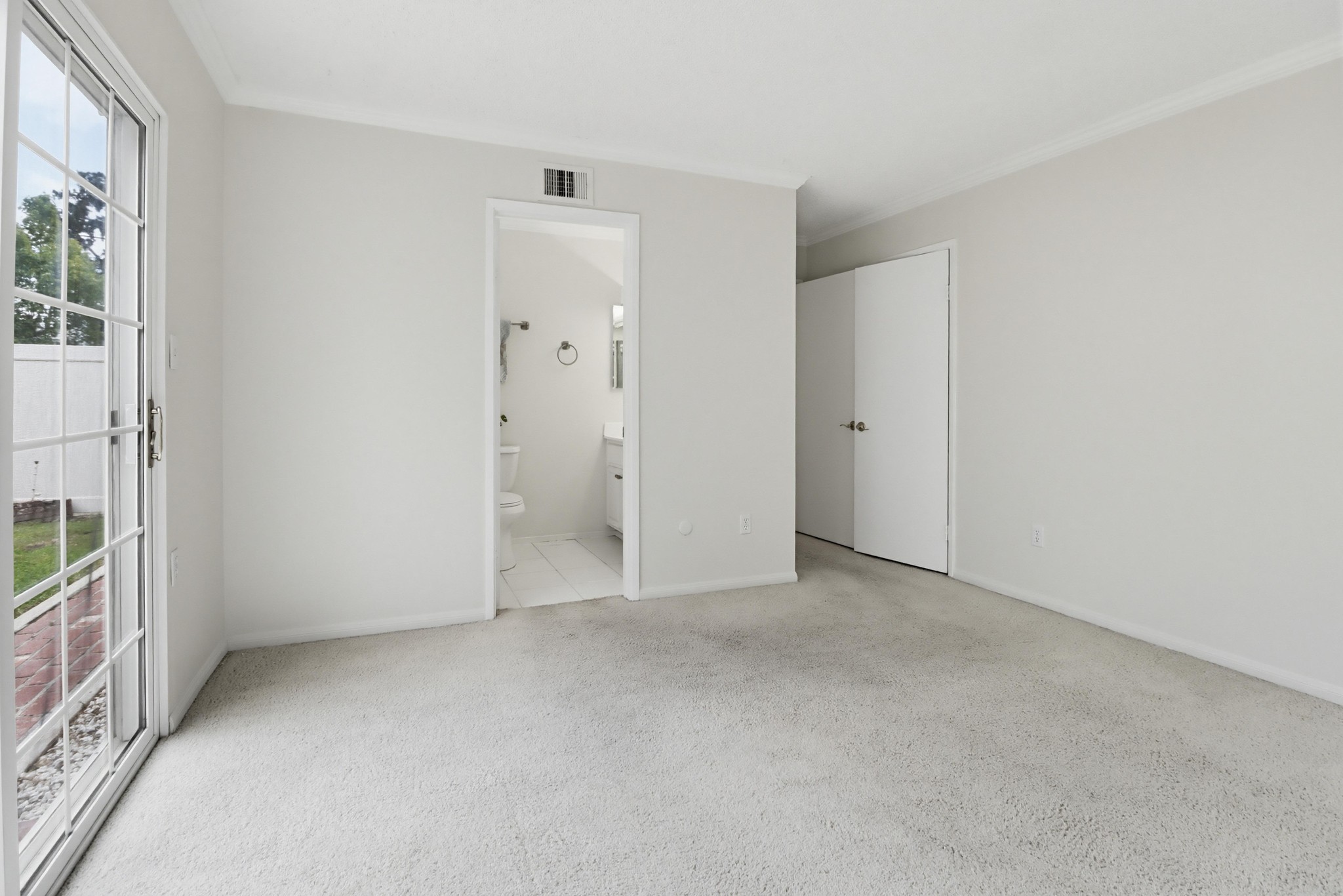 Virtual tour photo 35 of 63 for 1362 Saddleview Ct