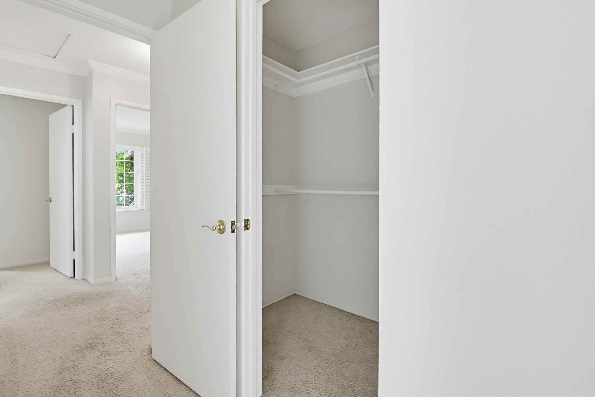Virtual tour photo 38 of 63 for 1362 Saddleview Ct
