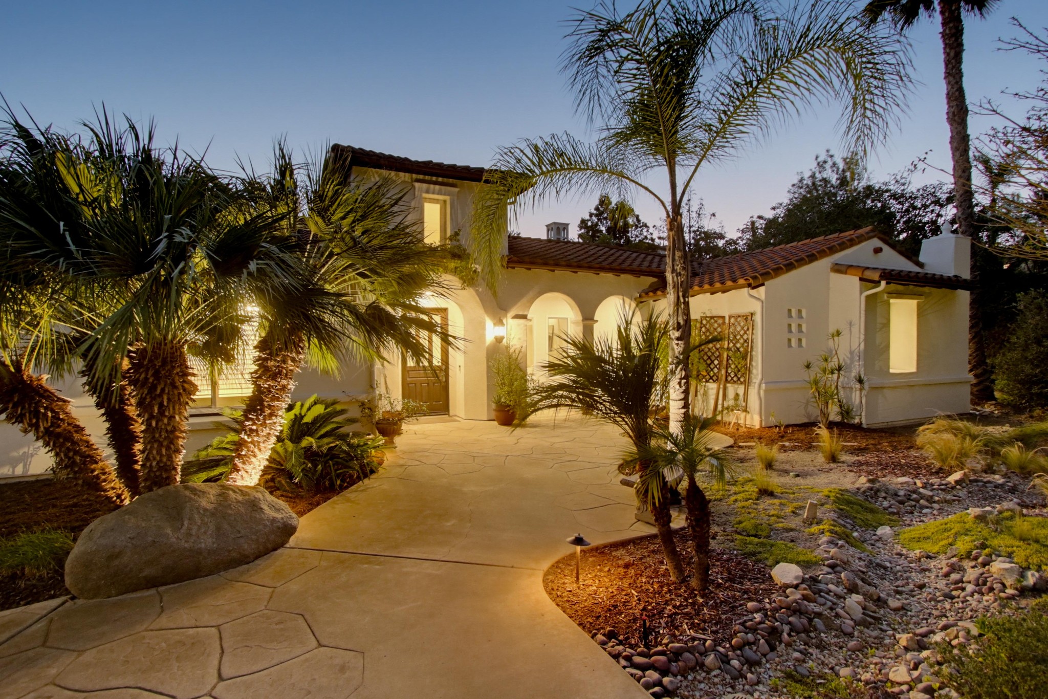 Virtual tour photo 8 of 173 for 13635 Antelope Station