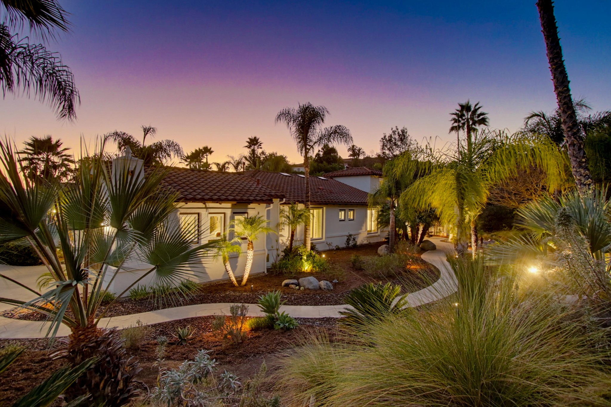 Virtual tour photo 13 of 173 for 13635 Antelope Station