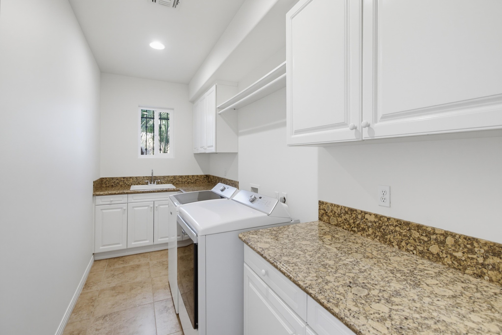 Virtual tour photo 74 of 173 for 13635 Antelope Station