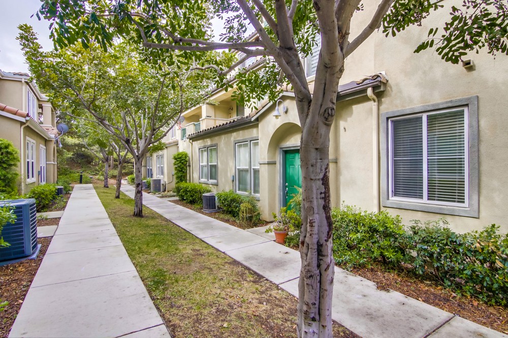 Virtual tour photo 3 of 43 for 1365 Cassiopeia Ln
