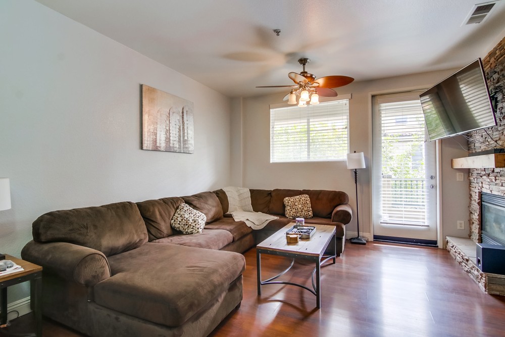Virtual tour photo 11 of 43 for 1365 Cassiopeia Ln