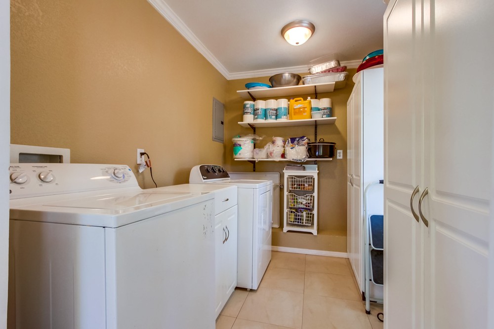 1365 Peach Ave | Rancho Photos