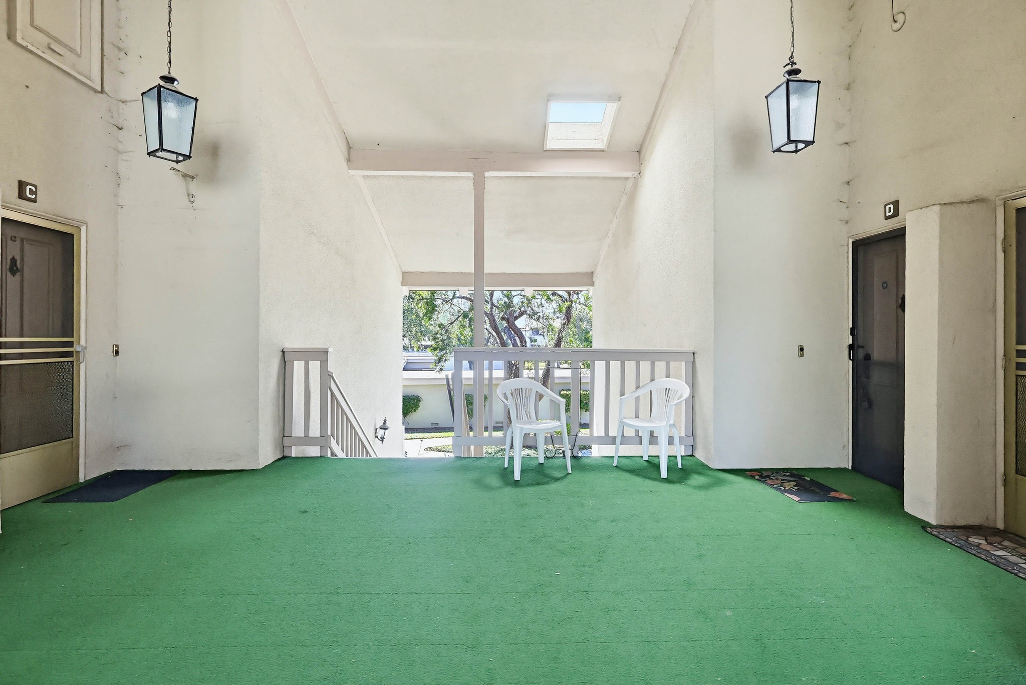 Virtual tour photo 13 of 68 for 13654 La Jolla Cir