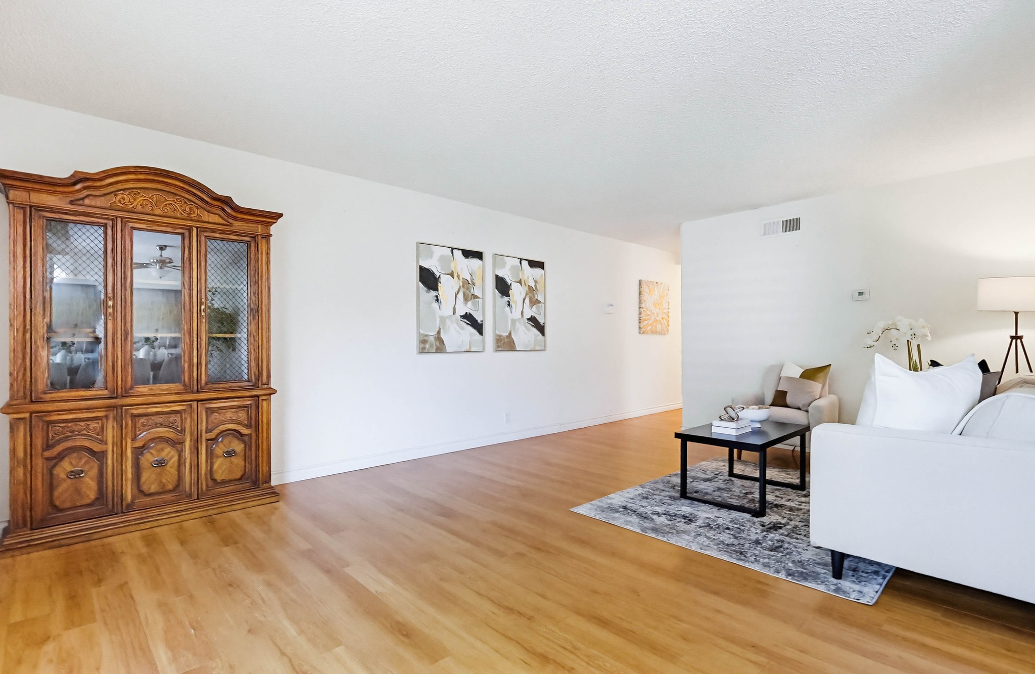 Virtual tour photo 20 of 68 for 13654 La Jolla Cir