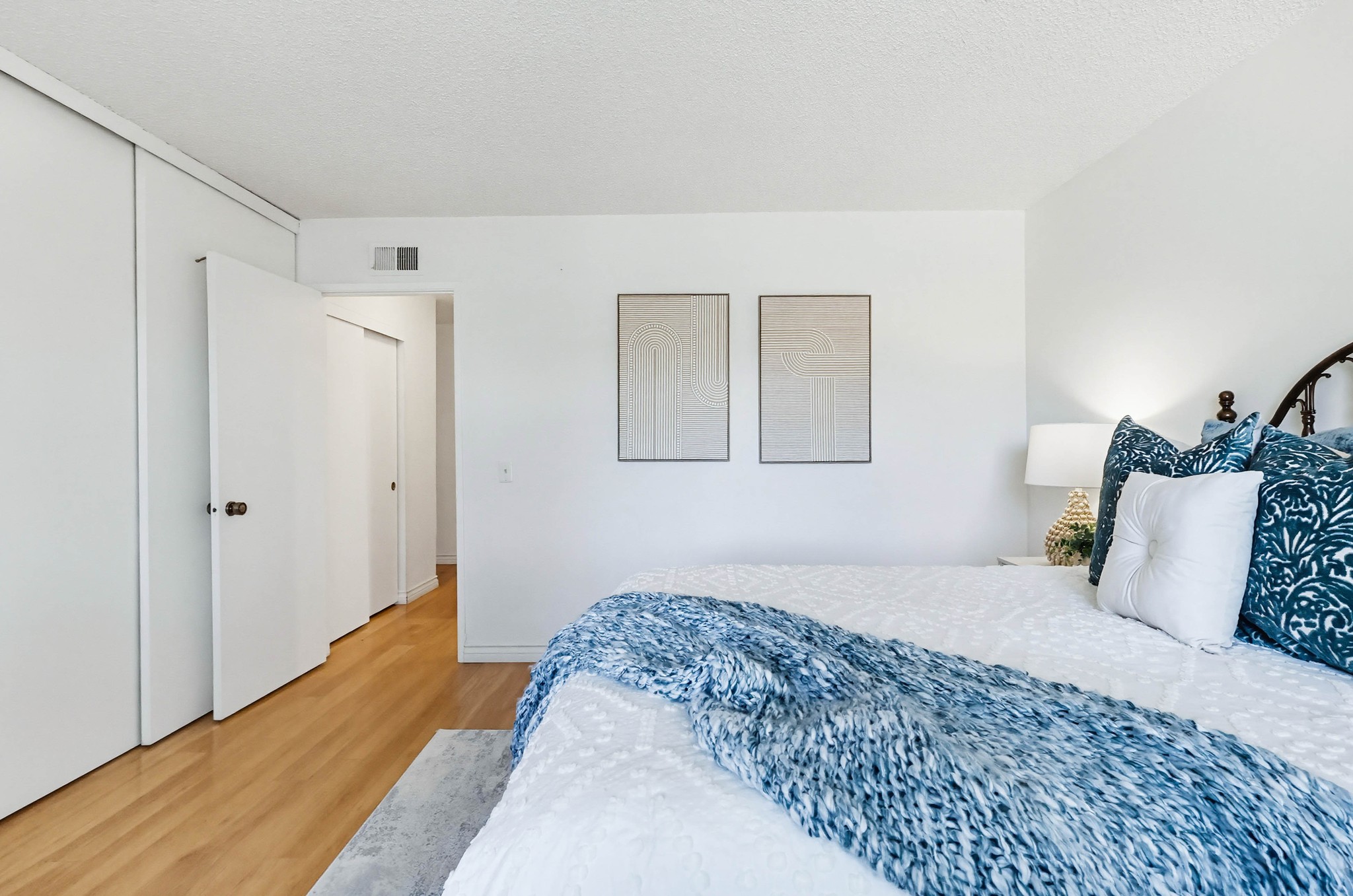 Virtual tour photo 45 of 68 for 13654 La Jolla Cir