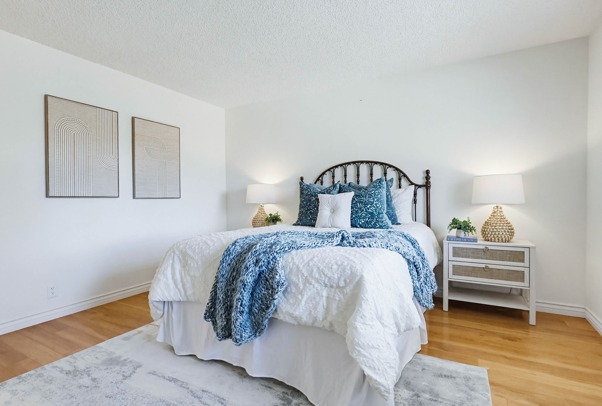 Virtual tour photo 46 of 68 for 13654 La Jolla Cir