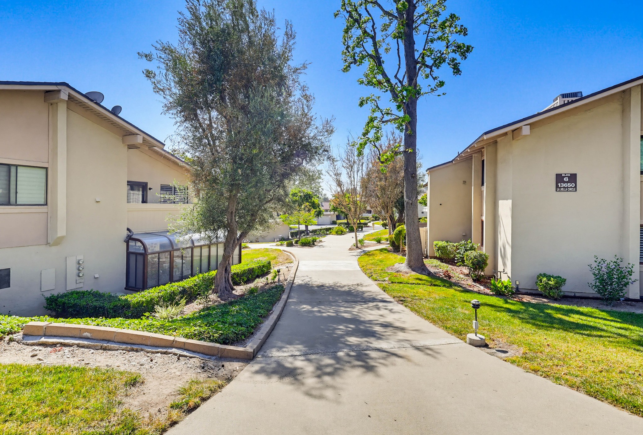 Virtual tour photo 56 of 68 for 13654 La Jolla Cir