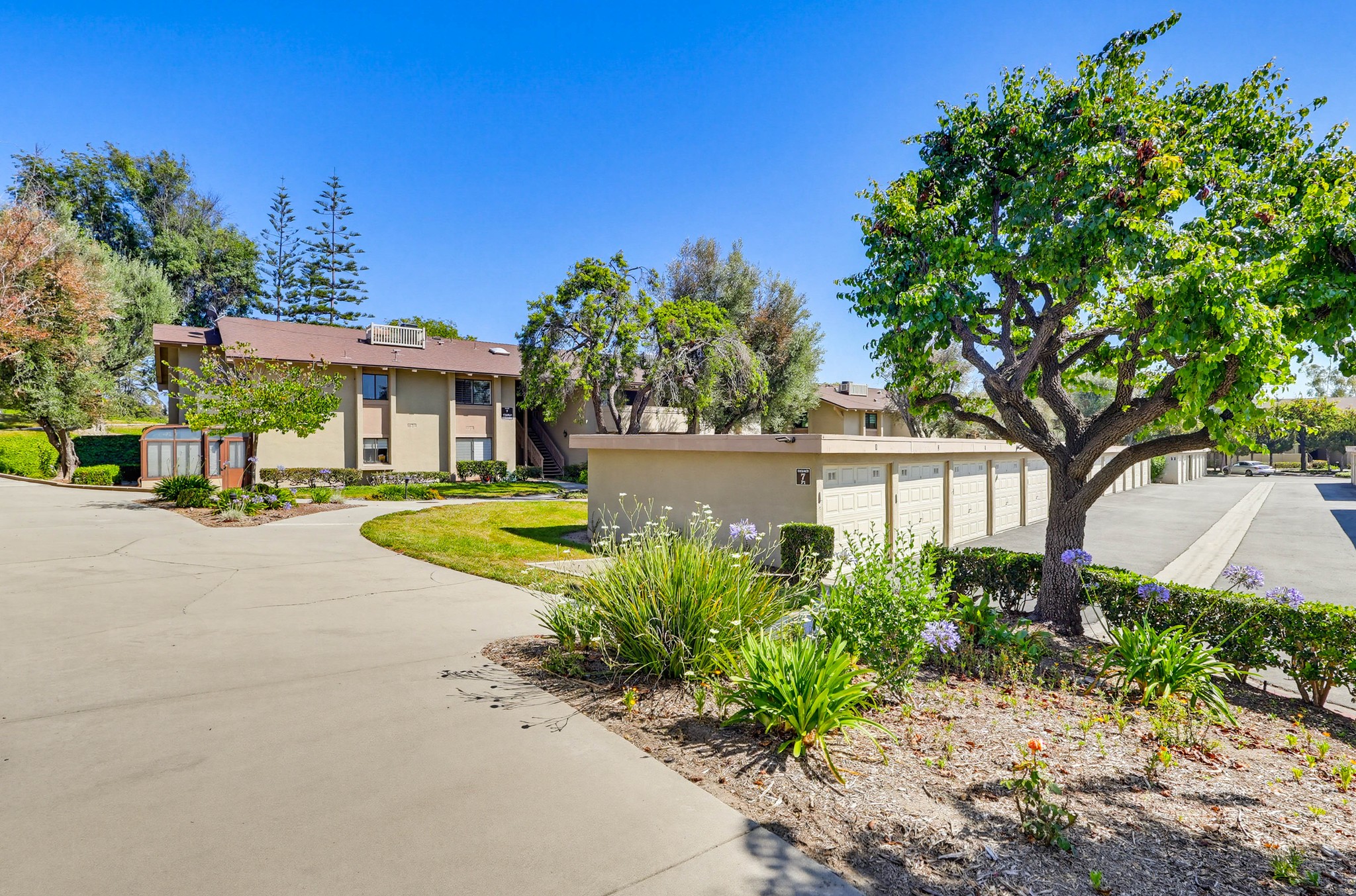 Virtual tour photo 65 of 68 for 13654 La Jolla Cir