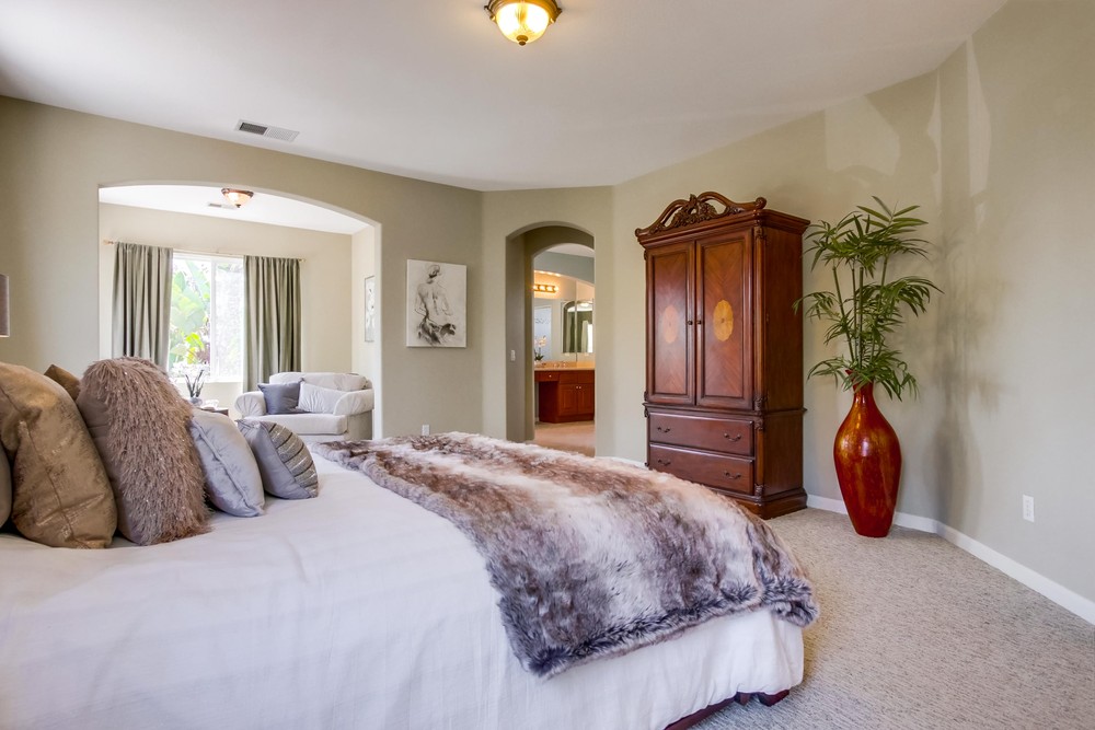 Virtual tour photo 25 of 54 for 13659 Torrey Glenn Rd