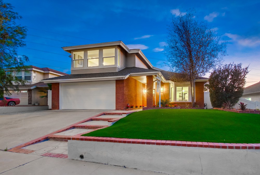 Virtual tour photo 3 of 82 for 13674 Quinton Rd
