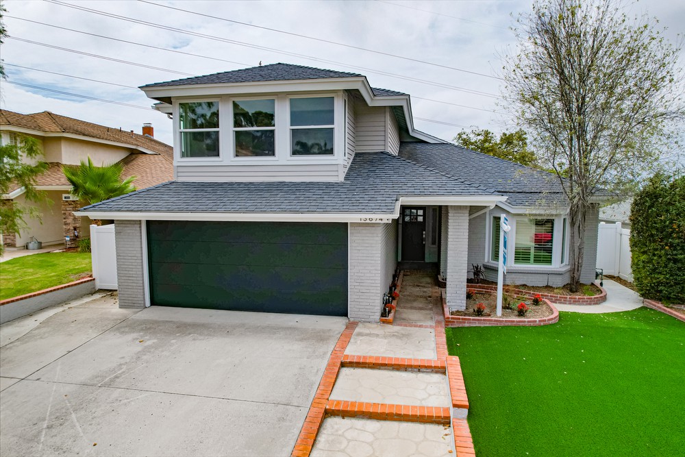 Virtual tour photo 10 of 38 for 13674 Quinton Rd
