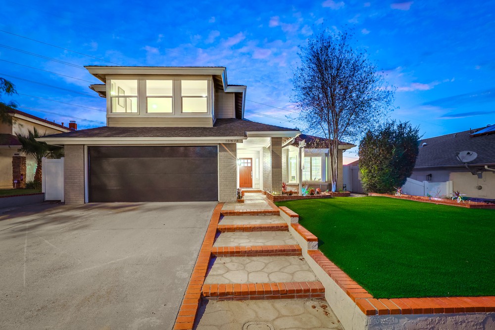 Virtual tour photo 1 of 95 for 13674 Quinton Rd