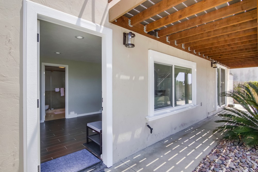 Virtual tour photo 5 of 36 for 1368 Gertrude St