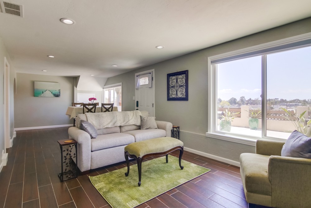 Virtual tour photo 13 of 36 for 1368 Gertrude St
