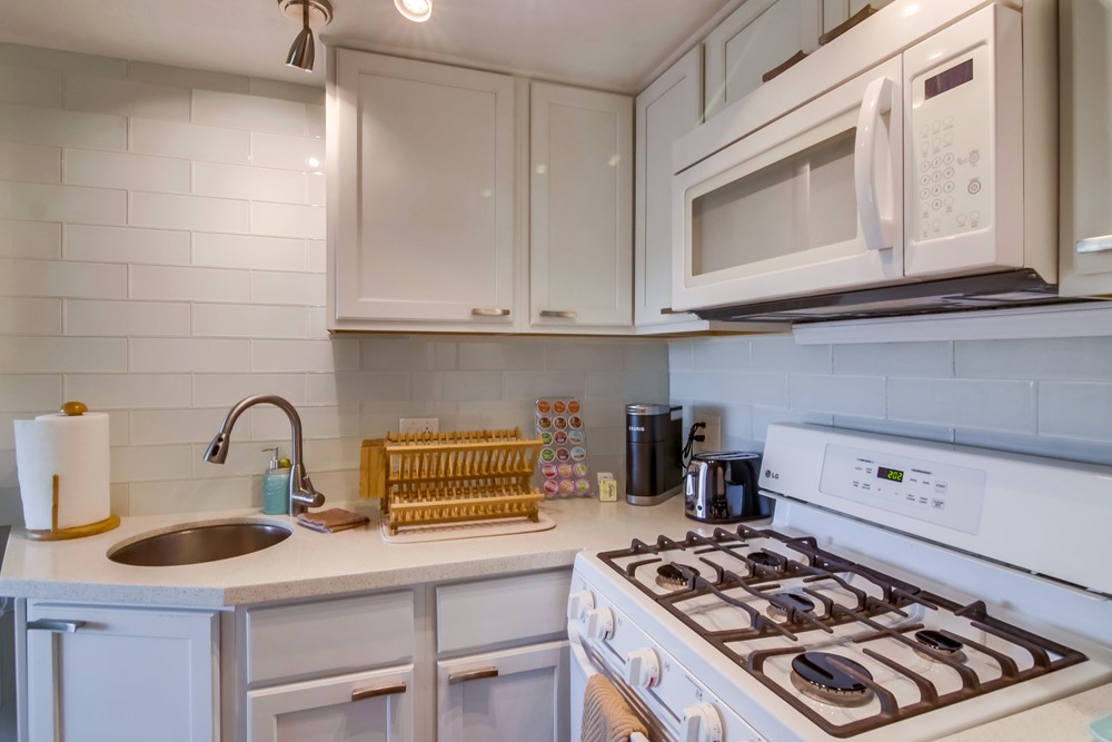 Virtual tour photo 22 of 36 for 1368 Gertrude St