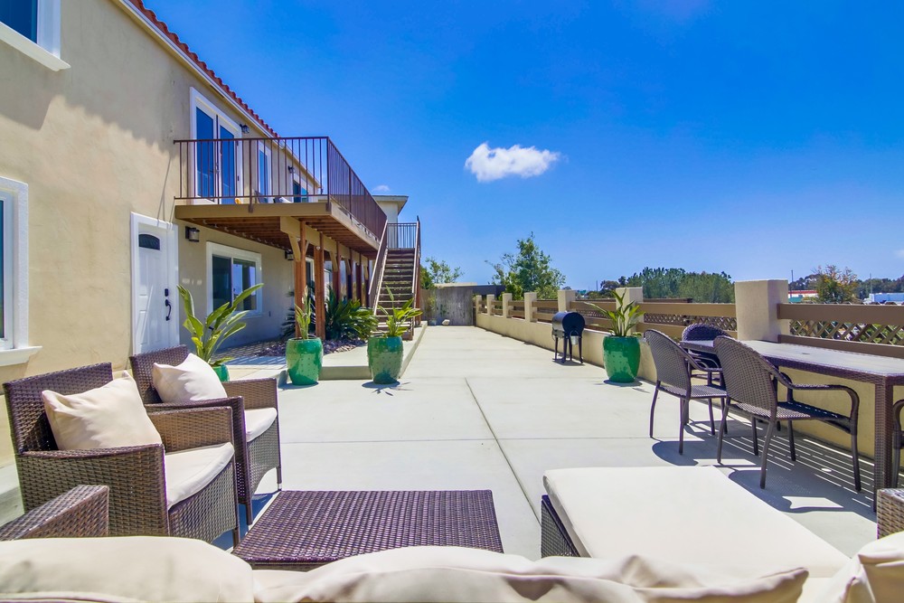 Virtual tour photo 31 of 36 for 1368 Gertrude St