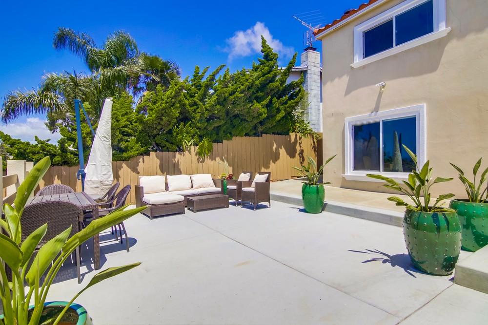 Virtual tour photo 33 of 36 for 1368 Gertrude St