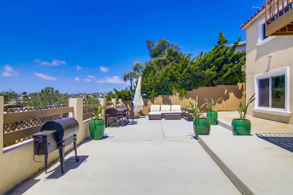 Virtual tour photo 34 of 36 for 1368 Gertrude St