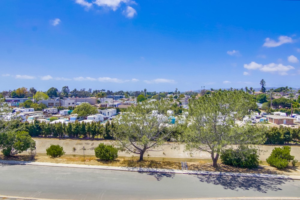 Virtual tour photo 37 of 36 for 1368 Gertrude St
