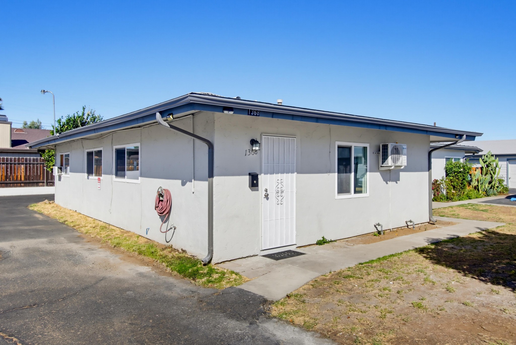 Virtual tour photo 3 of 54 for 1368 Kristie Ln