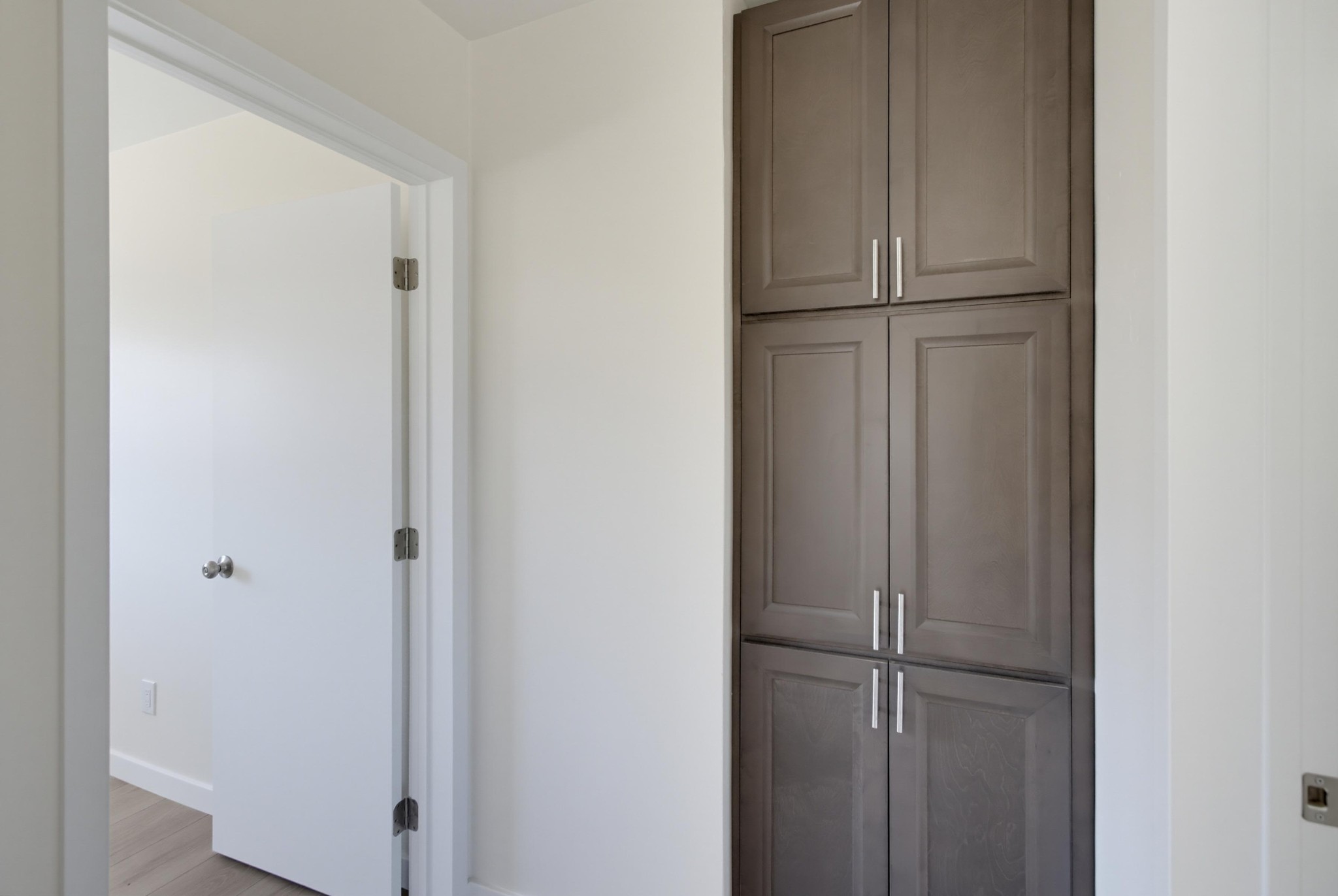 Virtual tour photo 13 of 54 for 1368 Kristie Ln