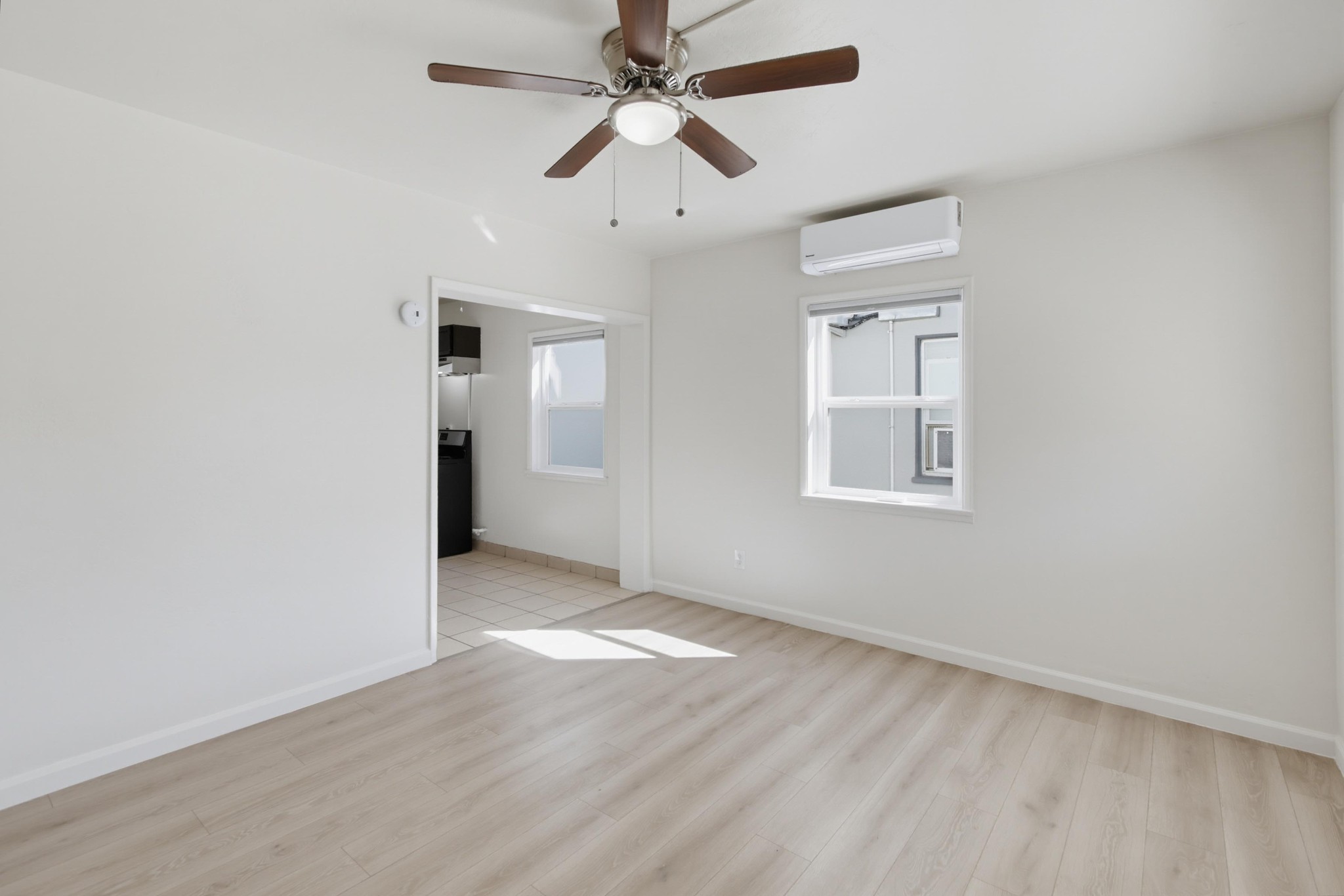 Virtual tour photo 26 of 54 for 1368 Kristie Ln