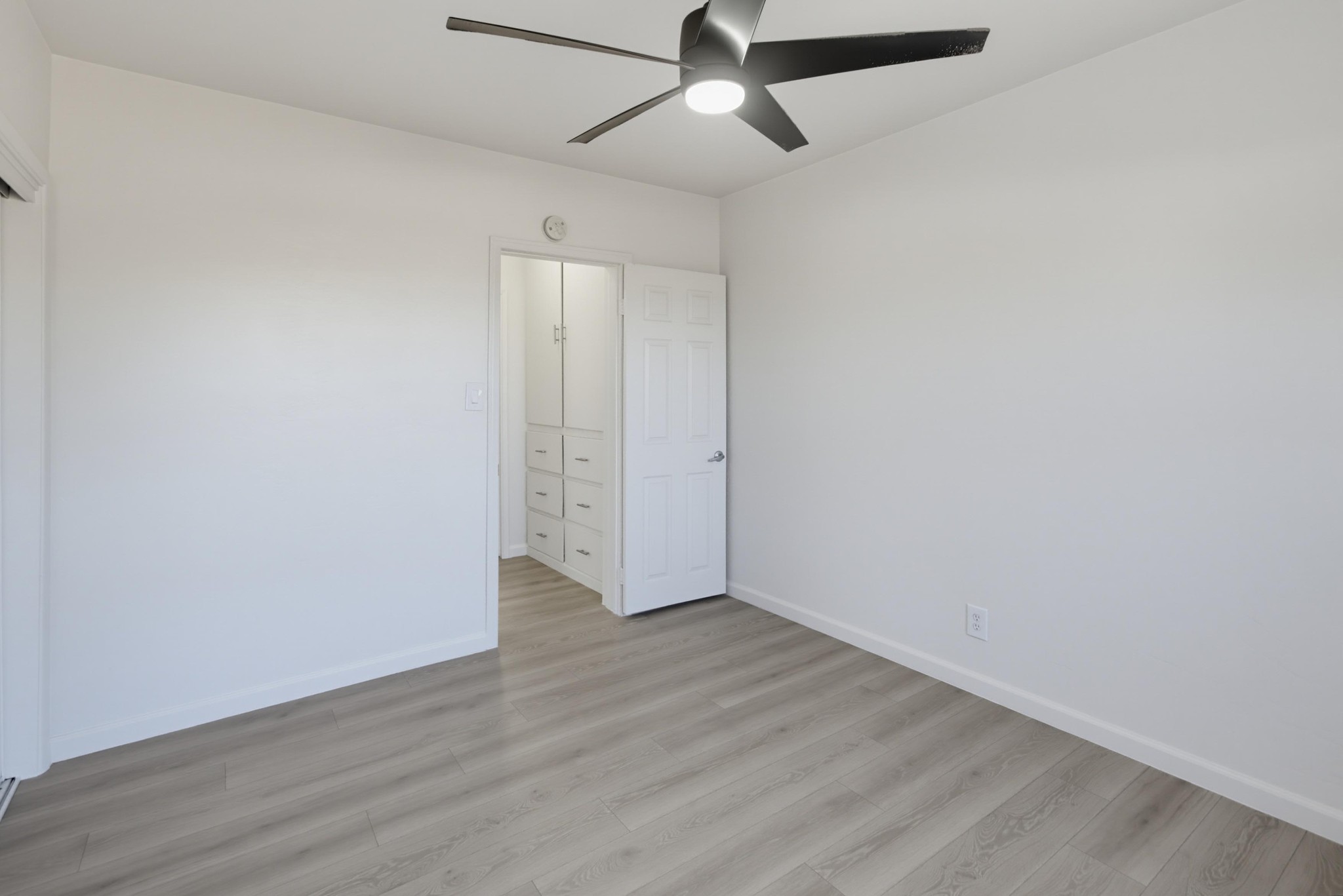 Virtual tour photo 41 of 54 for 1368 Kristie Ln