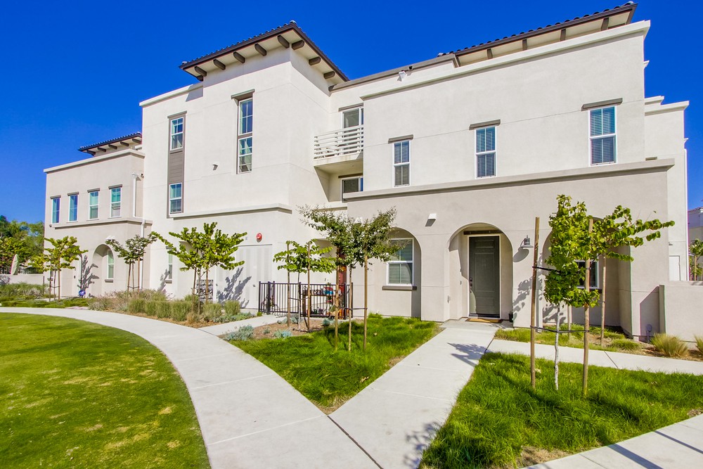Virtual tour photo 1 of 66 for 1370 Calle Sandcliff #50