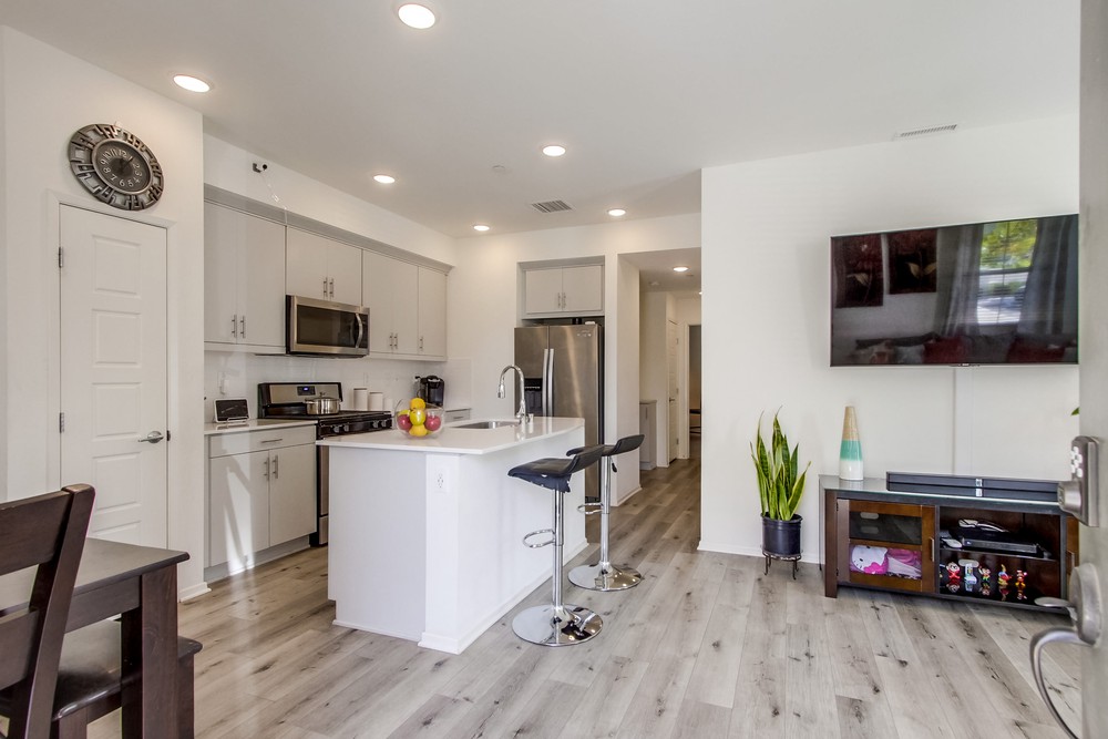 Virtual tour photo 5 of 66 for 1370 Calle Sandcliff #50