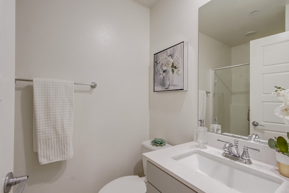Virtual tour photo 15 of 66 for 1370 Calle Sandcliff #50