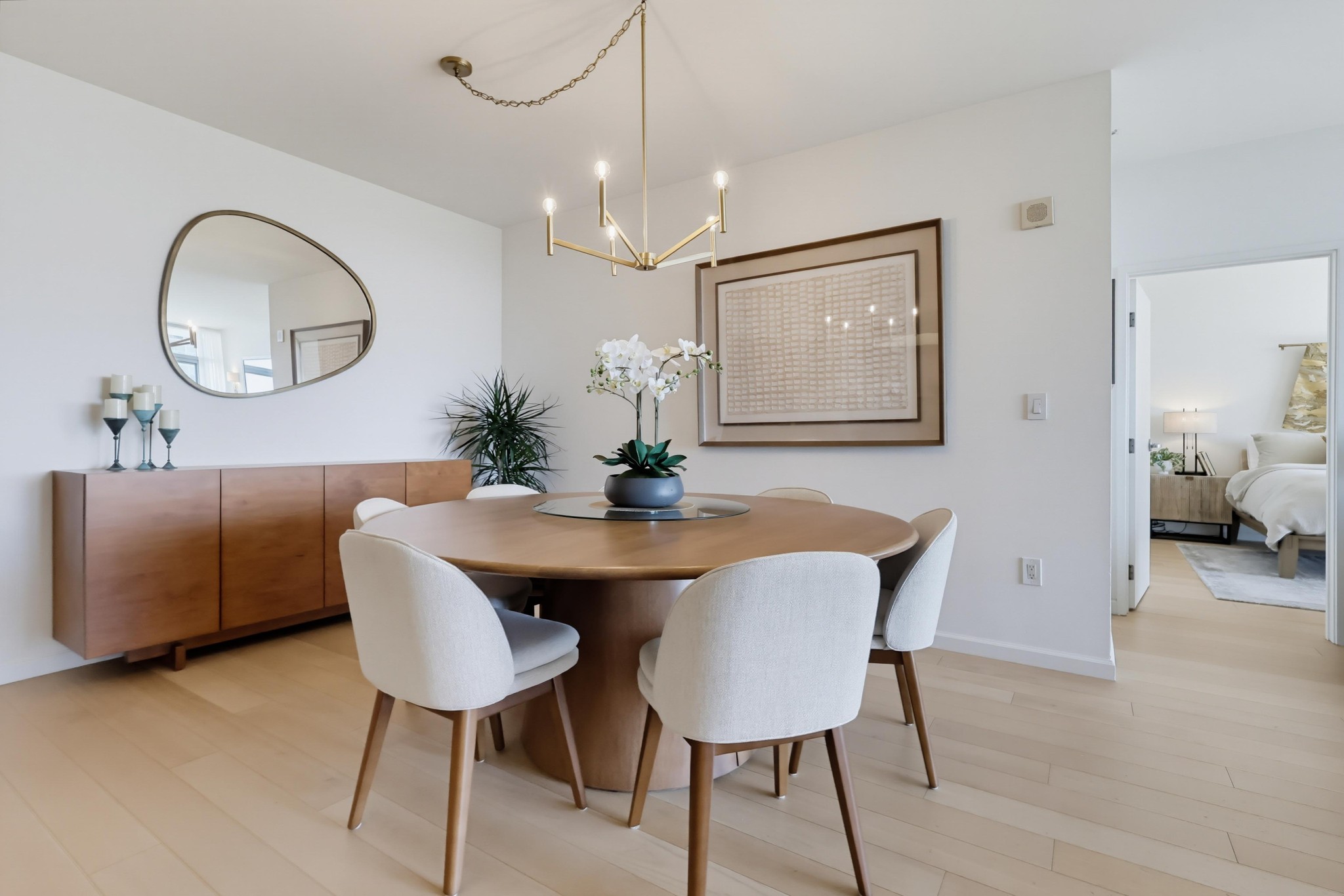 Virtual tour photo 5 of 30 for 13700 Marina Pointe Dr