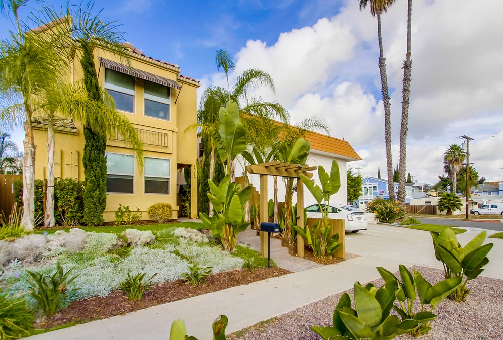 Virtual tour photo 67 of 70 for 1372 Oliver Ave