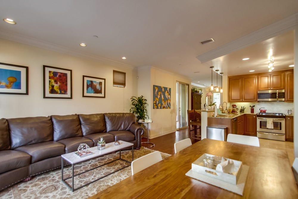 Virtual tour photo 14 of 70 for 1372 Oliver Ave