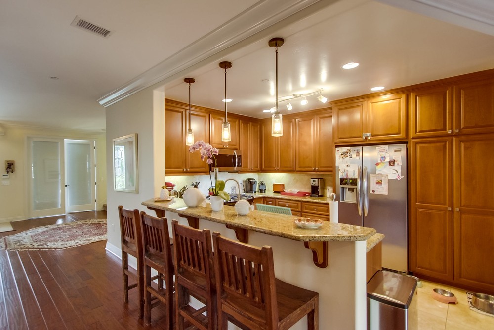 Virtual tour photo 13 of 70 for 1372 Oliver Ave
