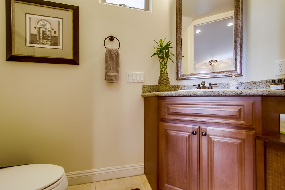 Virtual tour photo 42 of 70 for 1372 Oliver Ave