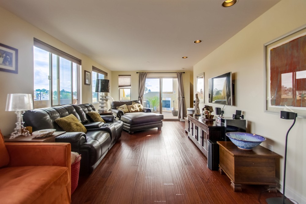 Virtual tour photo 23 of 70 for 1372 Oliver Ave
