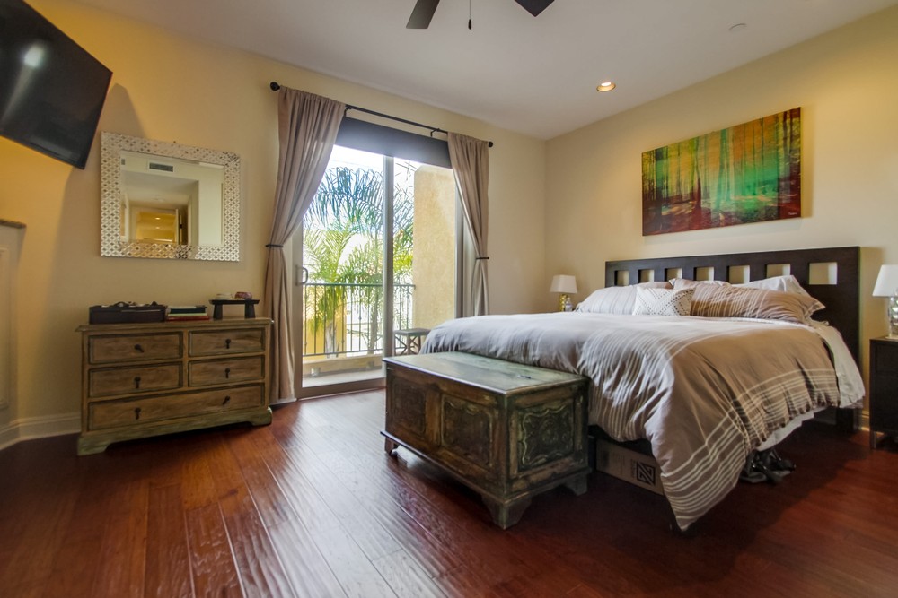 Virtual tour photo 18 of 70 for 1372 Oliver Ave