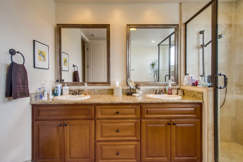Virtual tour photo 34 of 70 for 1372 Oliver Ave